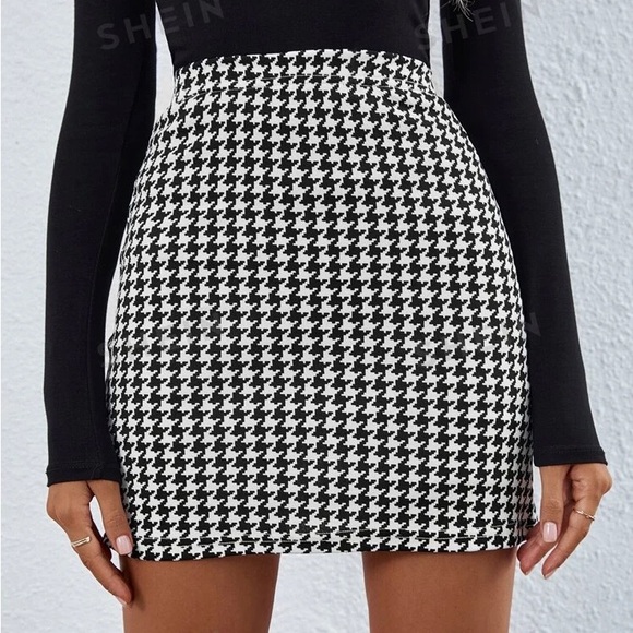 Dresses & Skirts - SHEIN Privé Houndstooth Print Waist Skirt
